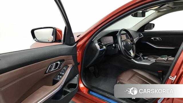 BMW 3 Series (G20) id 4586470 из Кореи 36
