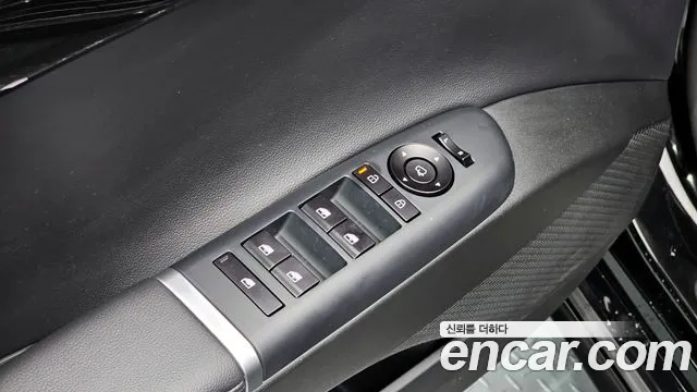 Hyundai Grandeur Hybrid (GN7) id 2638637 из Кореи 20