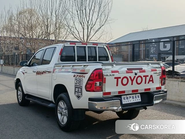 Toyota Hilux id 4235048 из Китая 25