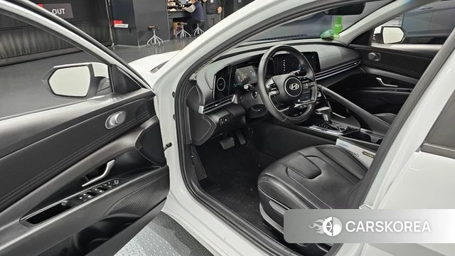 Hyundai The New Avante (CN7) id 4201159 из Кореи 32