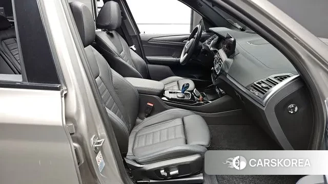 BMW iX3 id 3468022 из Кореи 20