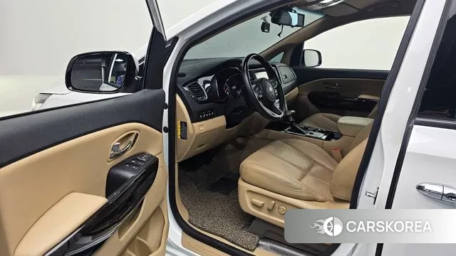 Kia The New Carnival id 3520171 из Кореи 20