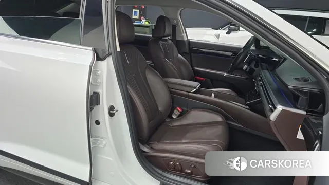 Hyundai Grandeur Hybrid (GN7) id 3467513 из Кореи 20