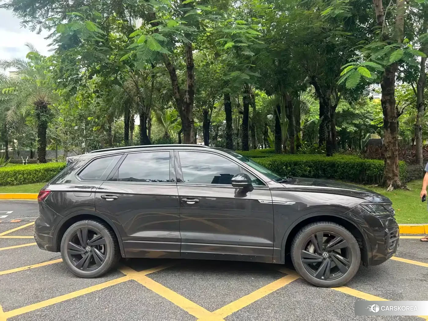 Volkswagen Touareg id 4655179 из Китая 13