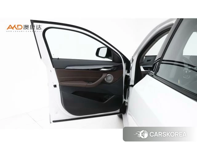 BMW X2 id 4290932 из Китая 10