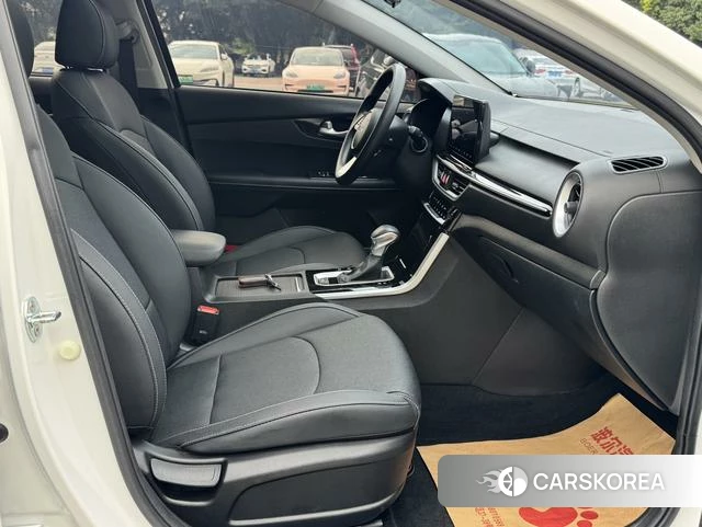Kia K3 id 4277328 из Китая 24