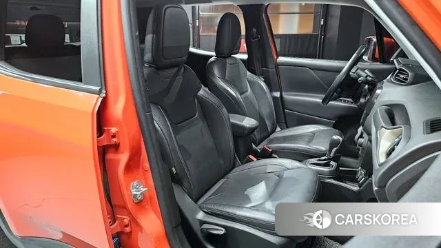Jeep Renegade id 3698726 из Кореи 20