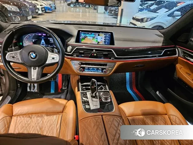 BMW 7 Series (G11) id 3027906 из Кореи 14