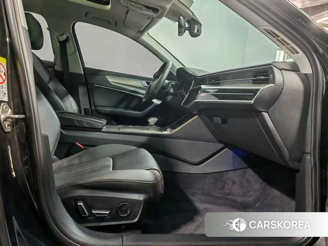Audi A6L id 4260818 из Китая 17