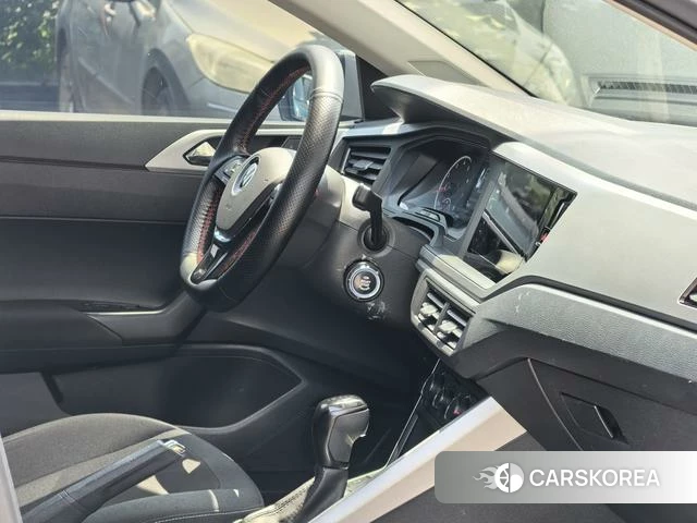 Volkswagen Polo id 4297934 из Китая 13
