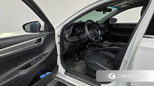 Hyundai The New Grandeur IG id 4245101 из Кореи 30