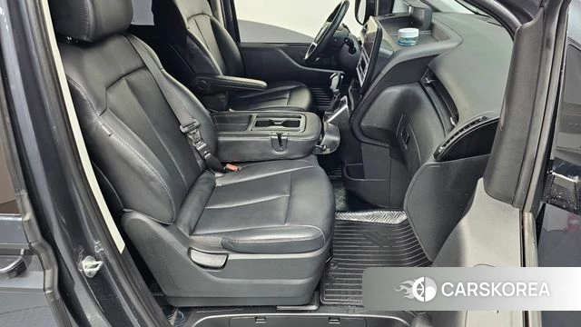 Hyundai Staria id 3826508 из Кореи 20