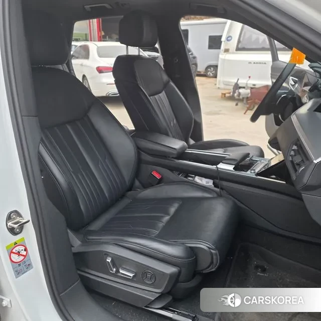 Audi e-Tron id 3694945 из Кореи 19