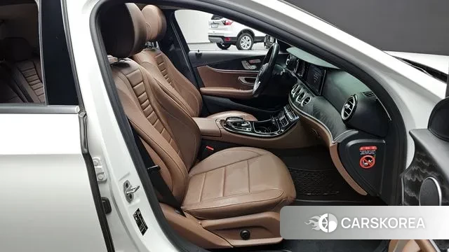 Mercedes-Benz E-Class W213 id 3374809 из Кореи 20