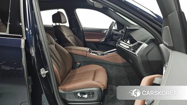 BMW X6 (G06) id 4479941 из Кореи 34