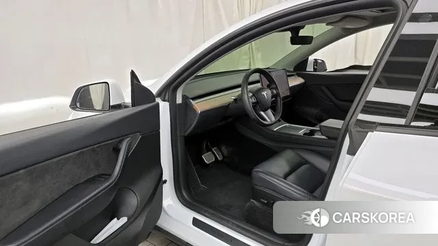 Tesla Model Y id 3053614 из Кореи 20