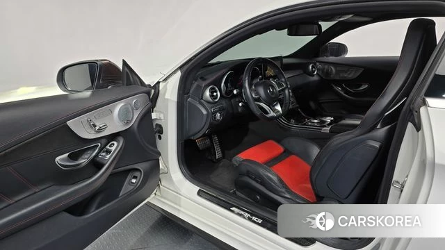 Mercedes-Benz C-Class W205 id 3942980 из Кореи 20