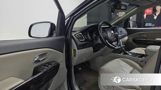 Kia The New Carnival id 3829257 из Кореи 20