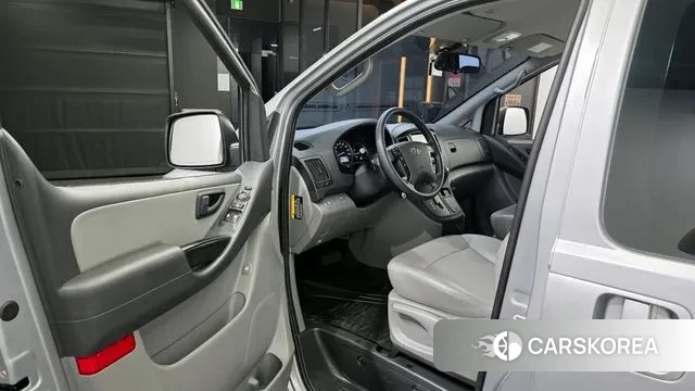 Hyundai The New Grand Starex id 3175982 из Кореи 20