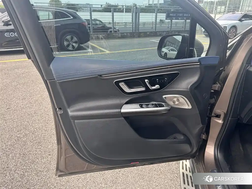 Mercedes-Benz EQE SUV id 4538917 из Китая 18