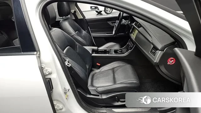 Jaguar XF (X260) id 3325331 из Кореи 20