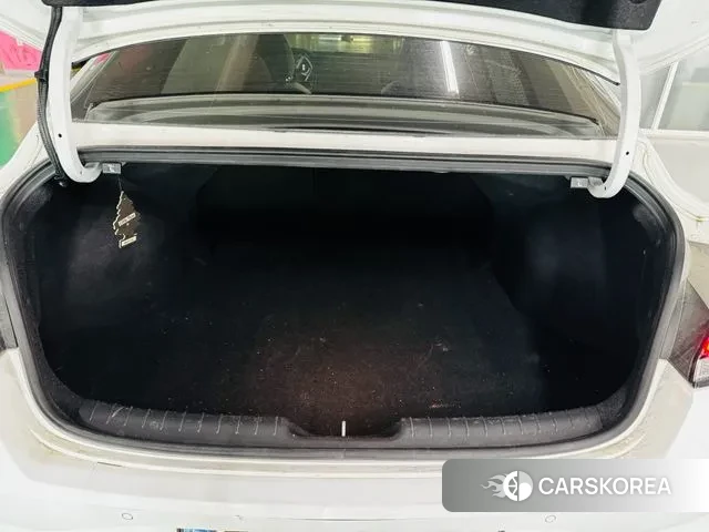 Hyundai Avante (CN7) id 3530024 из Кореи 15