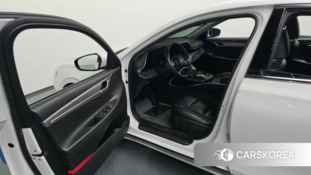 Hyundai The New Grandeur IG id 4383166 из Кореи 30
