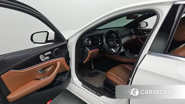 Mercedes-Benz E-Class W213 id 3017909 из Кореи 20