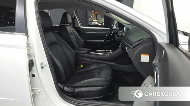 Hyundai Sonata Hybrid (DN8) id 4785169 из Кореи 33
