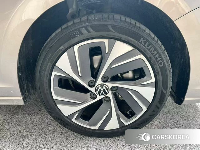 Volkswagen Bora id 4276255 из Китая 29