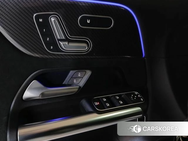 Mercedes-Benz GLA - Class H247 id 3818360 из Кореи 20