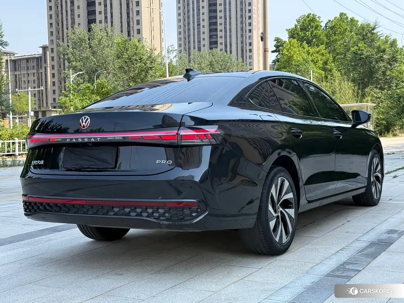 Volkswagen Passat id 4576605 из Китая 23