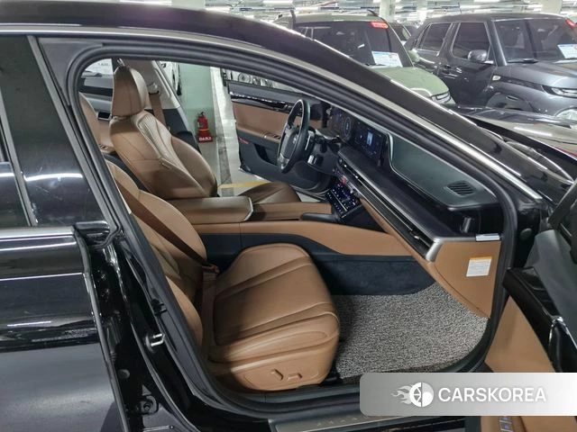 Hyundai Grandeur Hybrid (GN7) id 4554632 из Кореи 18