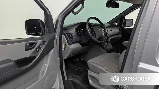 Hyundai The New Grand Starex id 4525974 из Кореи 20