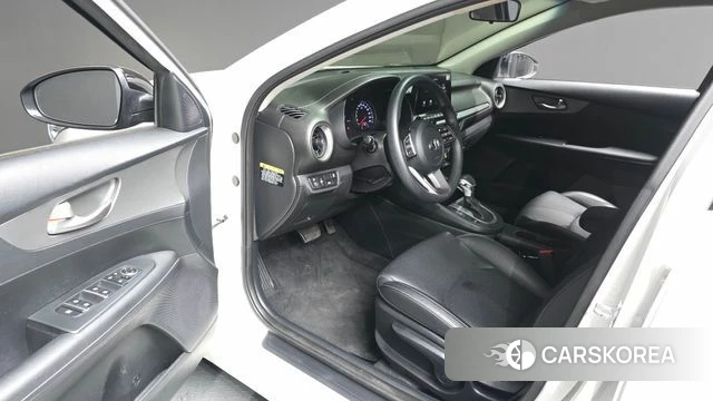 Kia Come New K3 id 4196866 из Кореи 30