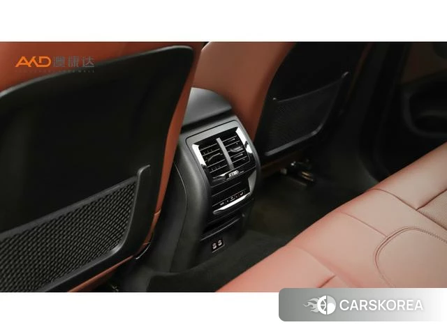 BMW X4 id 4257428 из Китая 10