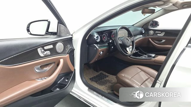 Mercedes-Benz E-Class W213 id 4508666 из Кореи 20
