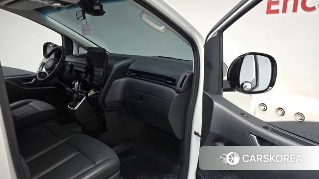 Hyundai Staria id 3864036 из Кореи 21