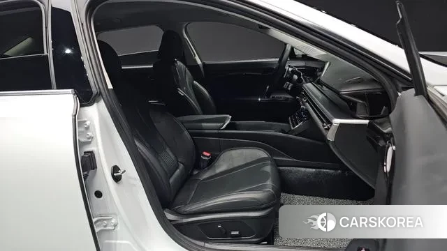 Hyundai Grandeur (GN7) id 3486956 из Кореи 20