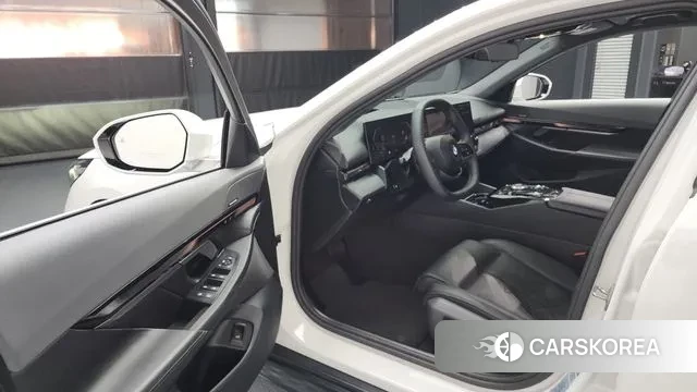 BMW 5 Series (G60) id 3420386 из Кореи 20