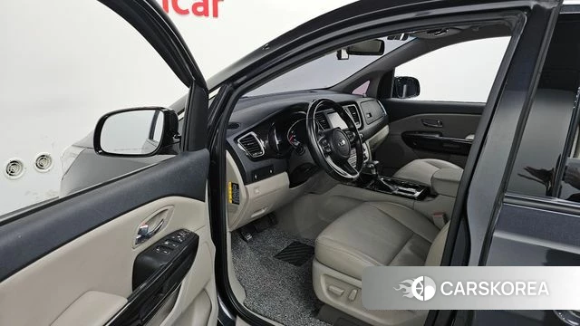Kia The New Carnival id 4574279 из Кореи 31