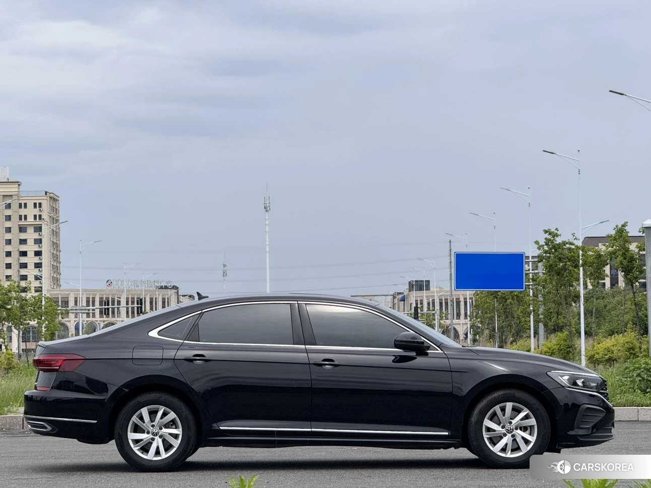 Volkswagen Passat id 4486232 из Китая 23