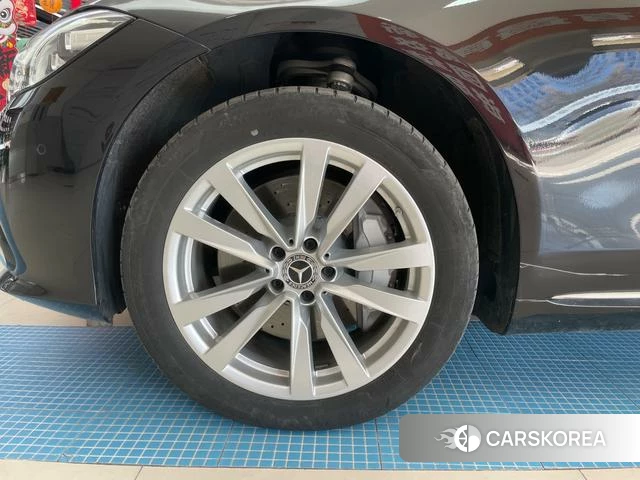 Mercedes-Benz S-class id 3908376 из Китая 28