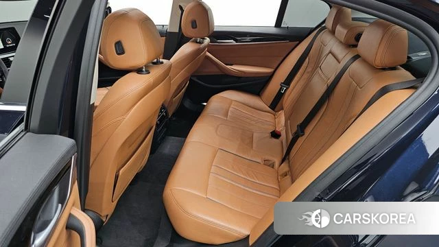 BMW 5 Series (G30) id 4684395 из Кореи 31