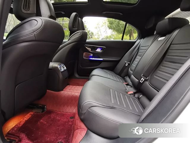Mercedes-Benz Class C id 4275293 из Китая 25