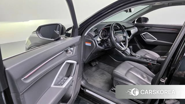 Audi Q3 (F3) id 4187806 из Кореи 33