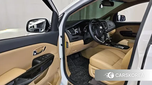 Kia The New Carnival id 3429266 из Кореи 20