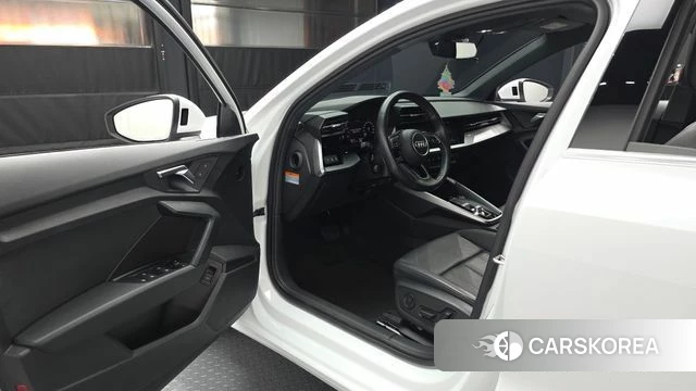 Audi A3 (8Y) id 3799531 из Кореи 20