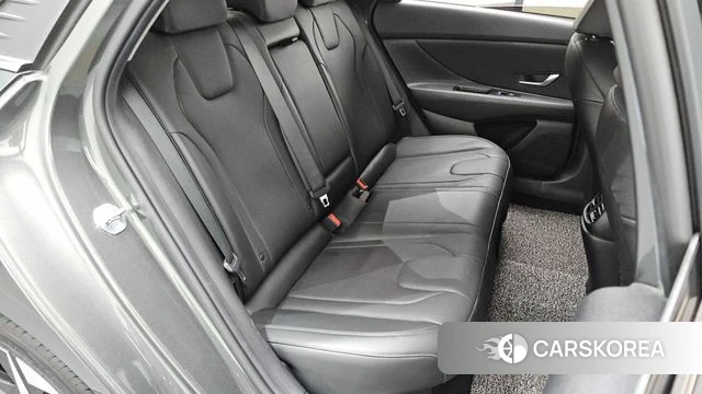 Hyundai Avante Hybrid (CN7) id 4535502 из Кореи 32