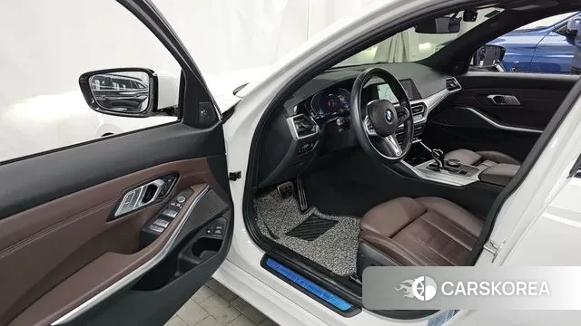 BMW 3 Series (G20) id 3556616 из Кореи 20